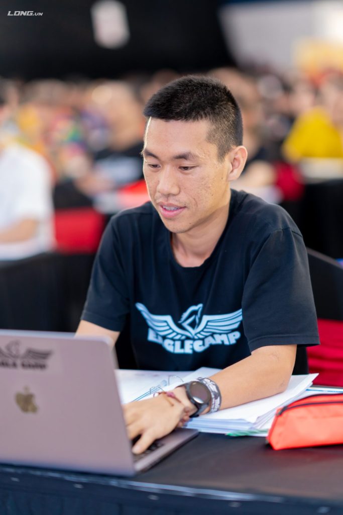 Sau khi gặp Phạm Đức Thiện, tôi bắt đầu nhìn lại hành trình làm nghề và làm người của chính mình